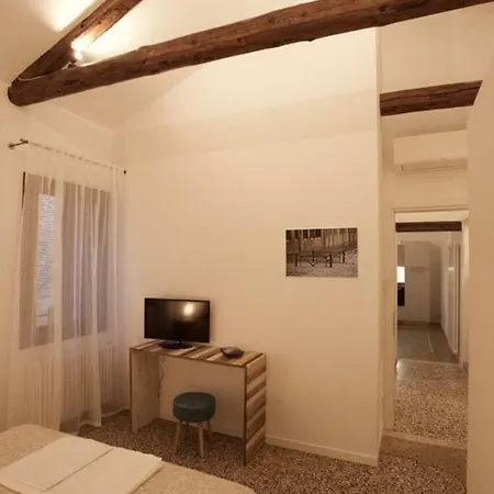 Apartament San Stae *